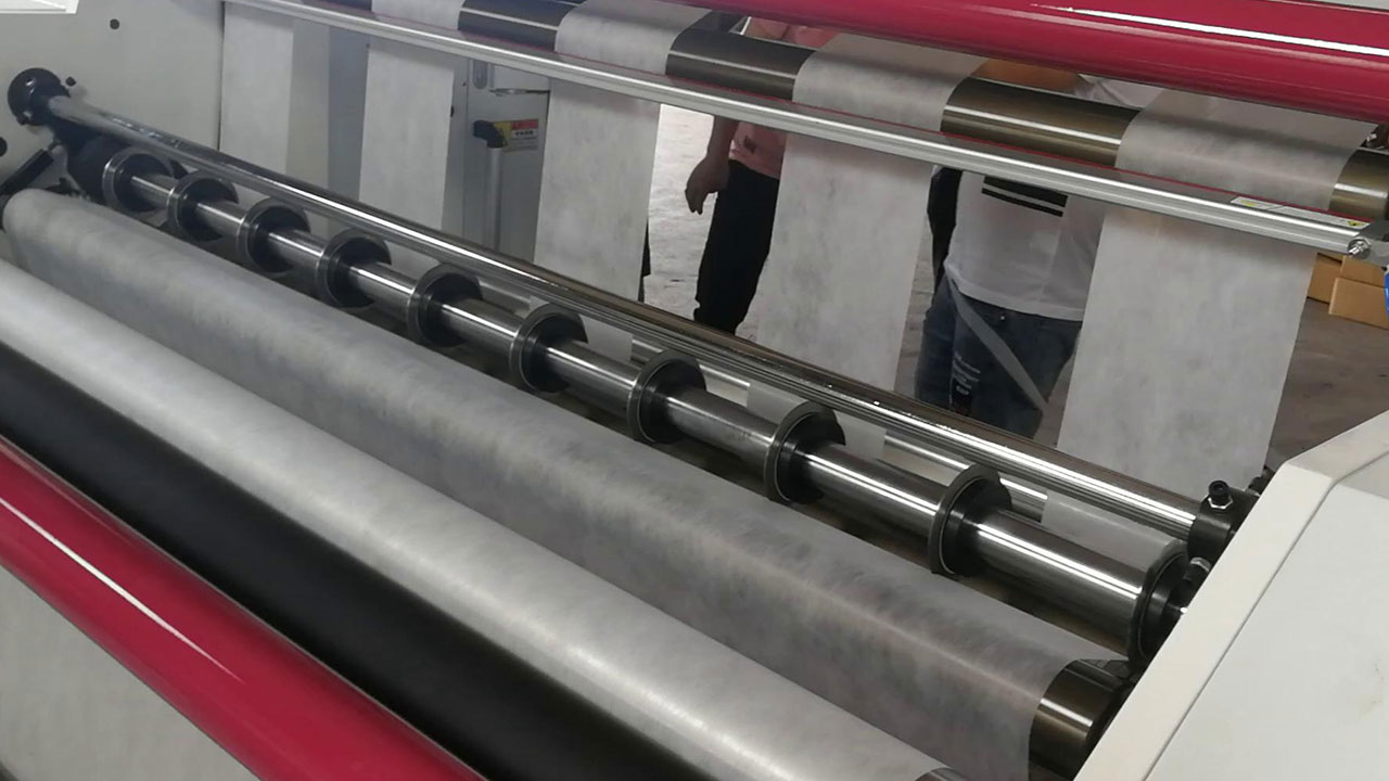 水刺無紡布分切機，熔噴布分切機