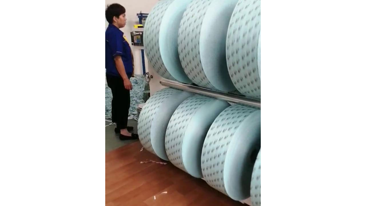 熱轉(zhuǎn)印無紡布分切